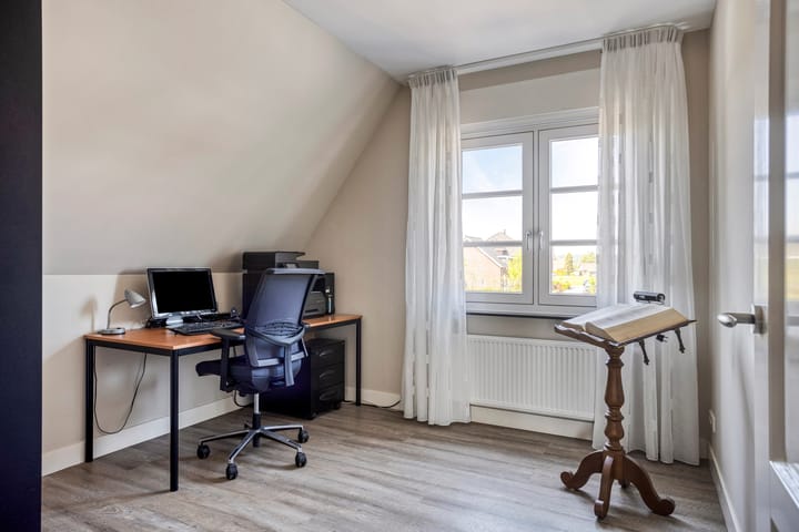 Photo 37 of Zijlstrastraat 1