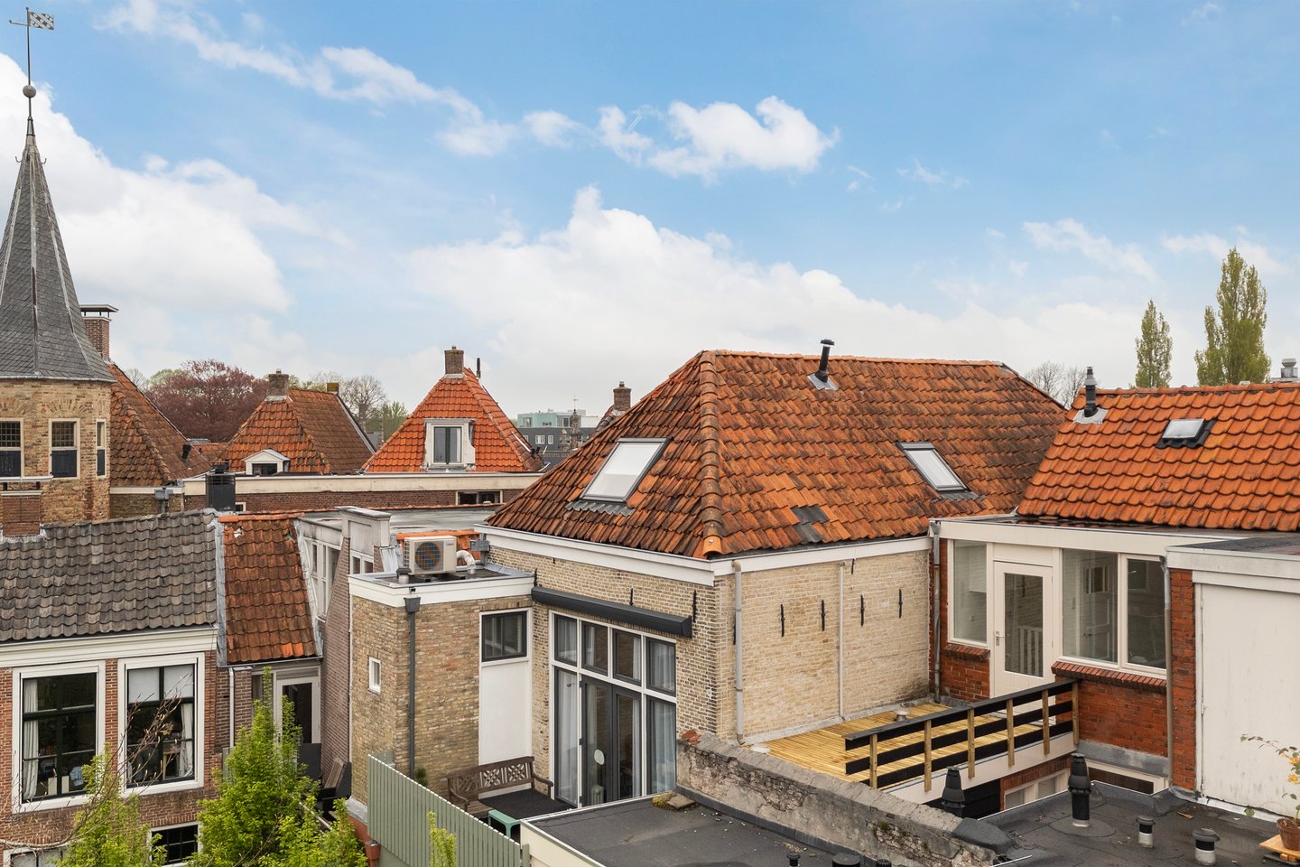 View photo 2 of Kleine Hoogstraat 13