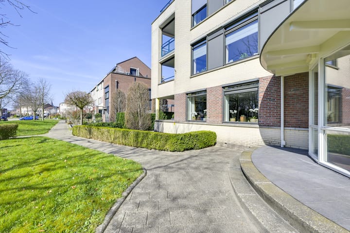 Foto 29 van Molenaarserf 48