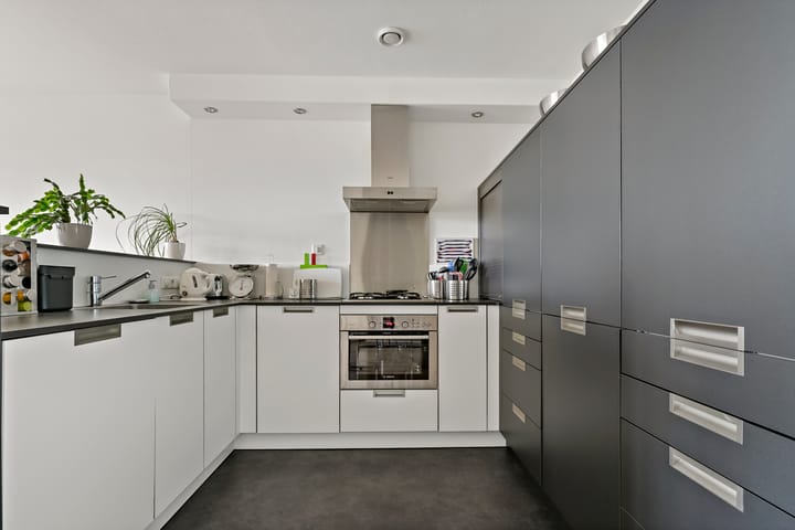 Foto 15 van Plein Delftzicht 35