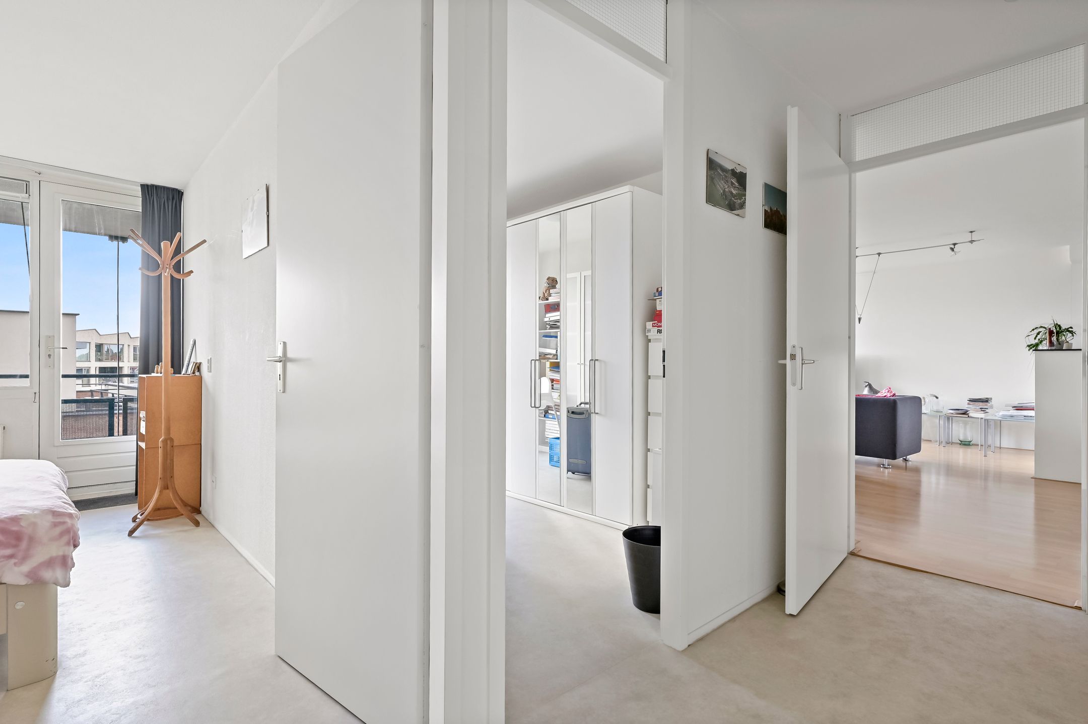 Foto 18 van Plein Delftzicht 35