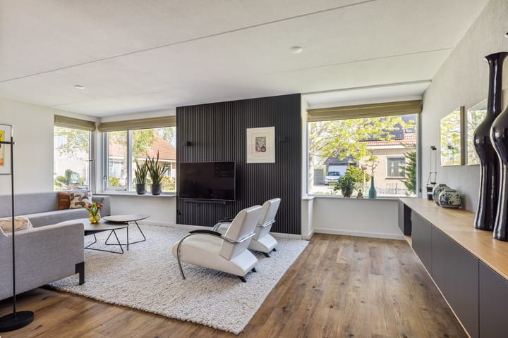 Photo 8 of Simon Sipmastrjitte 18