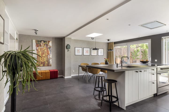 Photo 15 of Simon Sipmastrjitte 18