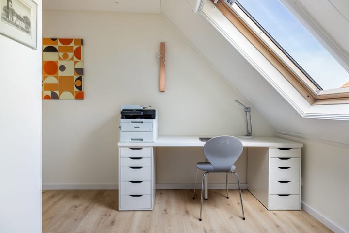 Photo 31 of Simon Sipmastrjitte 18