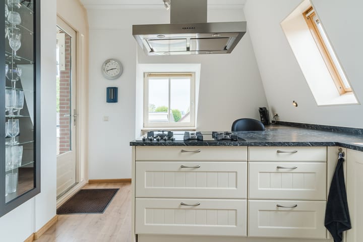 Photo 18 of Dorpsstraat 106-B