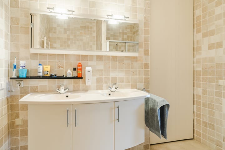 Photo 33 of Dorpsstraat 106-B