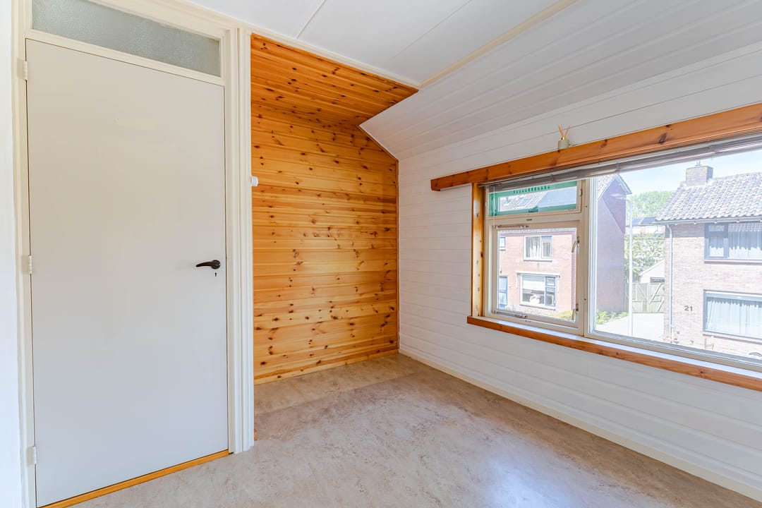 Foto 17 van Graaf van Bloisstraat 14