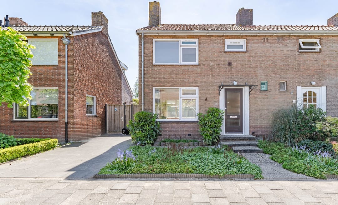 Foto 23 van Graaf van Bloisstraat 14