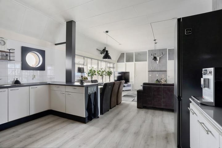 Foto 11 van Molenstraat 44