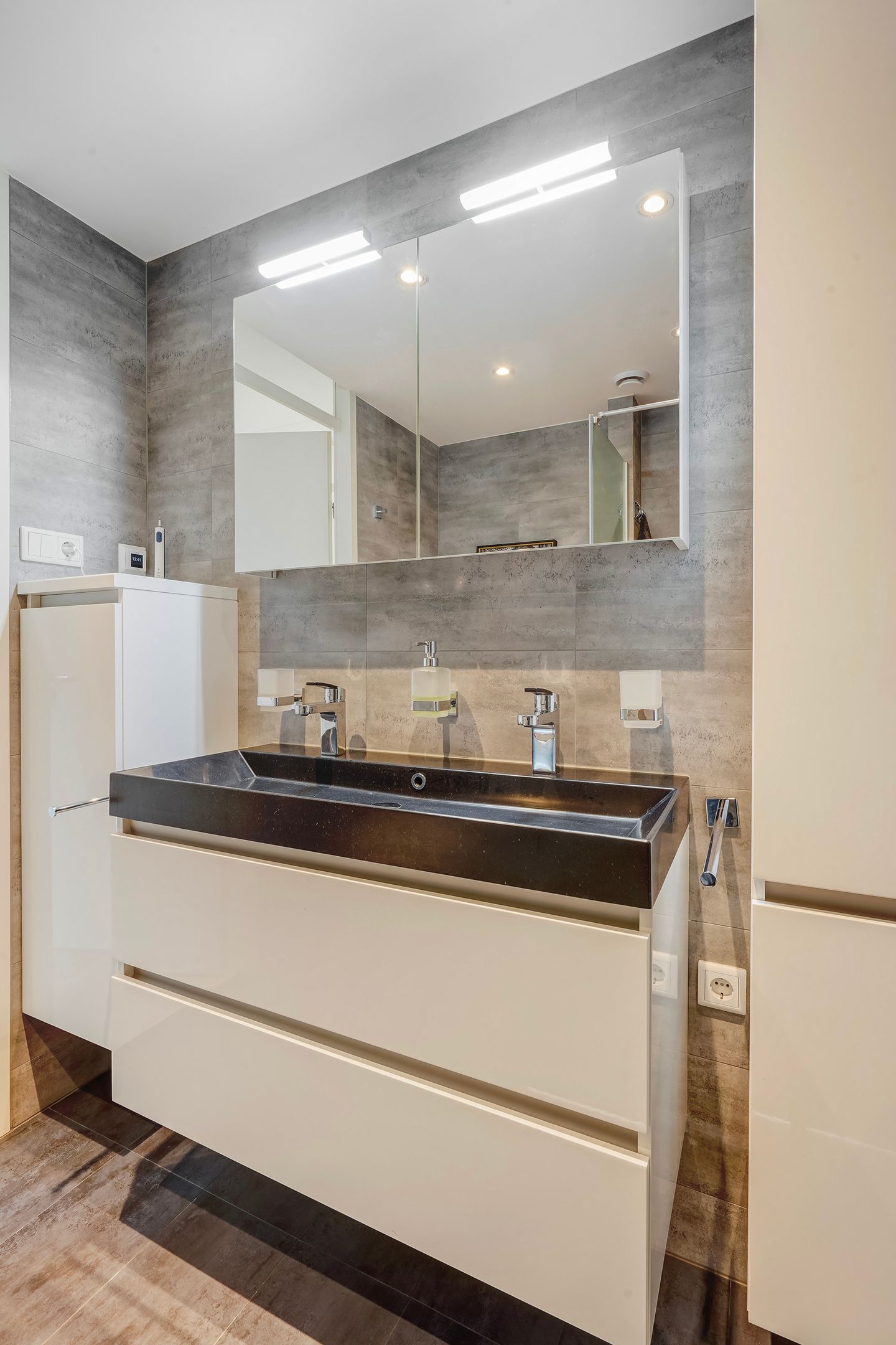 Foto 40 van Moermondstraat 13