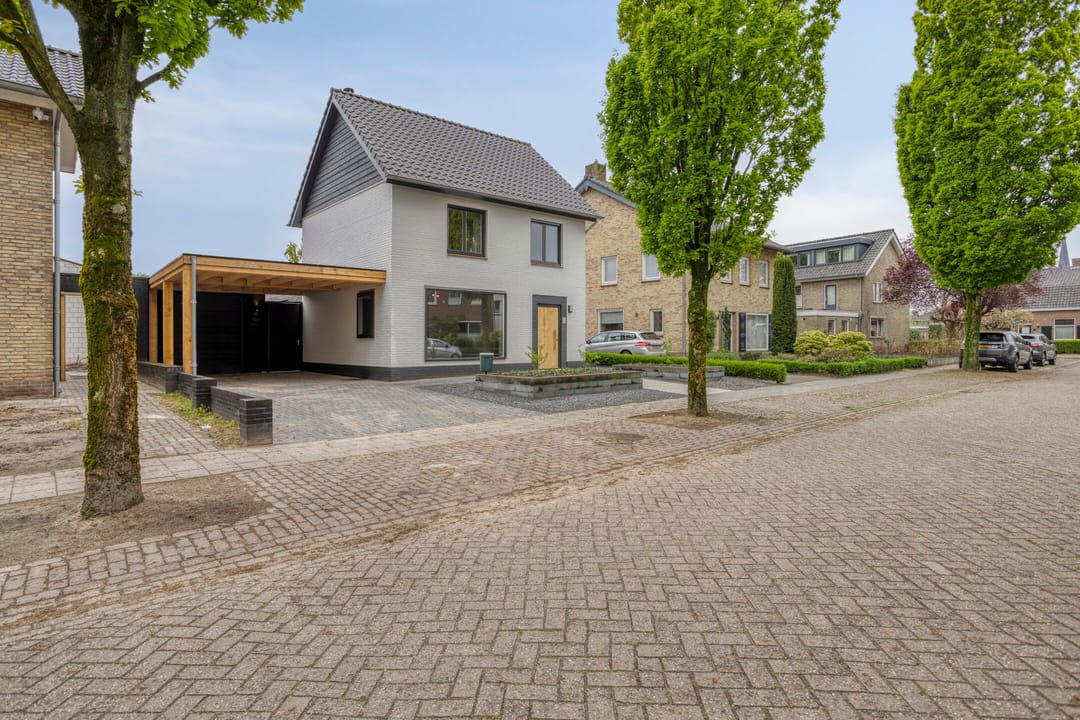 Photo 1 of Jonker Speelmanstraat 4