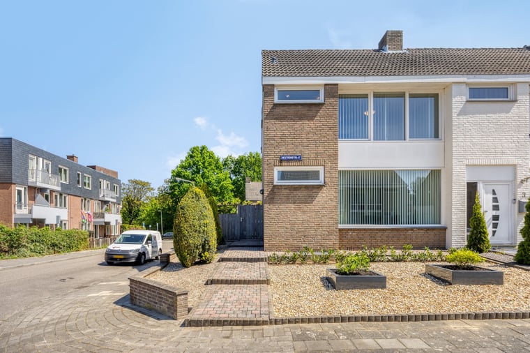 Neutronstraat 1 main image