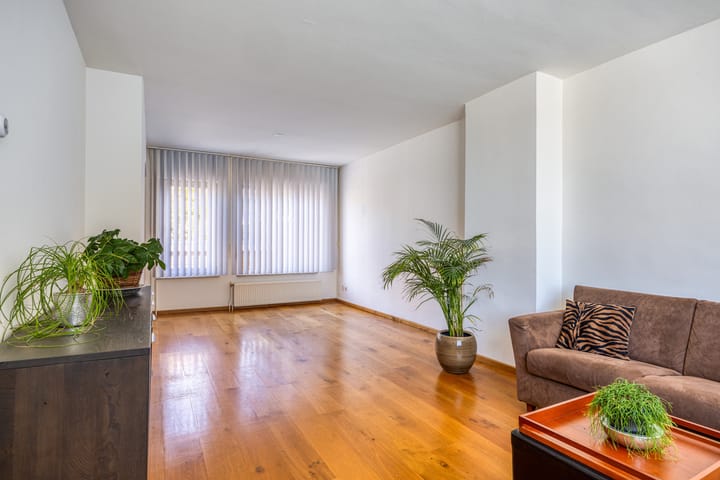 Foto 2 van Neutronstraat 1