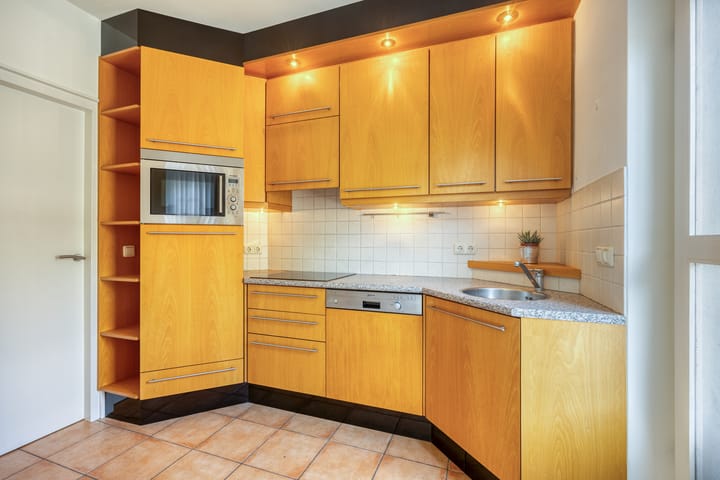 Foto 9 van Neutronstraat 1