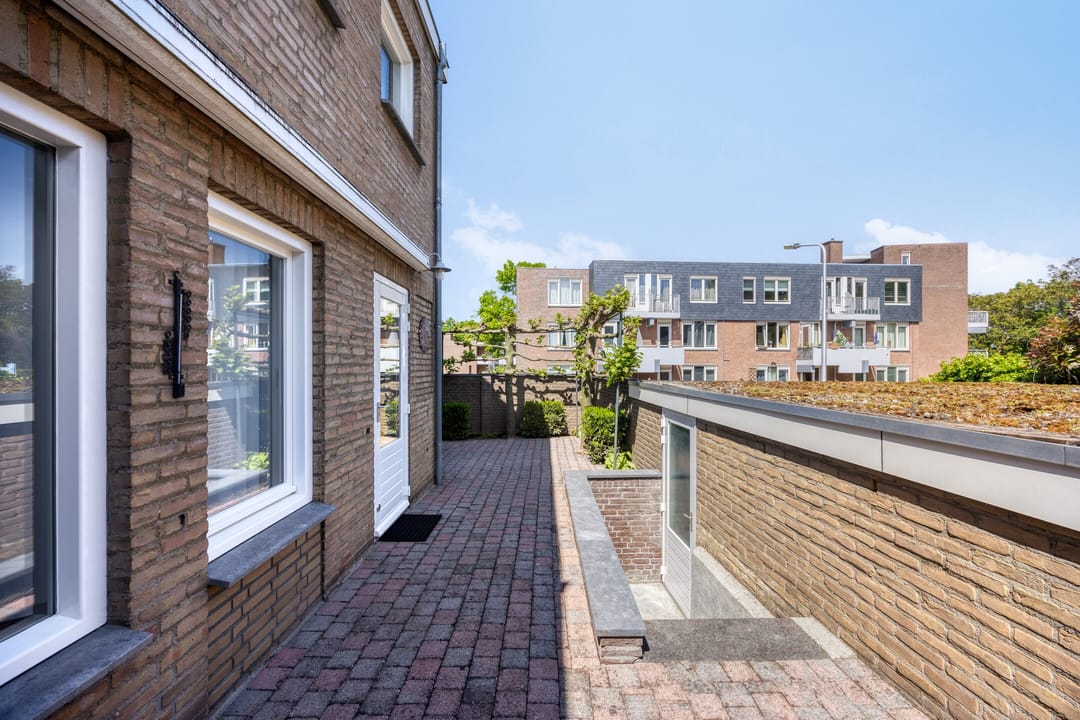 Foto 11 van Neutronstraat 1