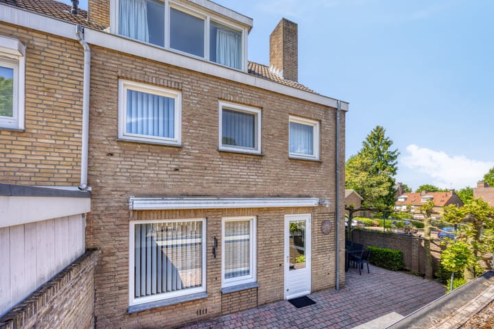 Foto 12 van Neutronstraat 1