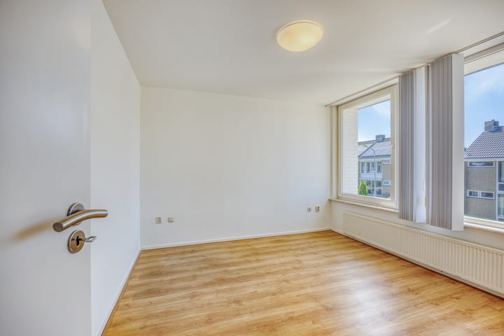 Foto 17 van Neutronstraat 1