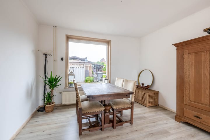 Photo 11 of Sint Janstraat 18