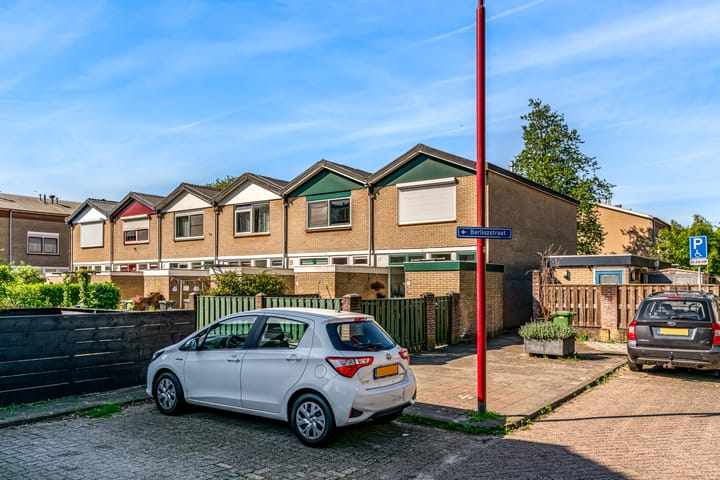 Foto 33 van Berliozstraat 9