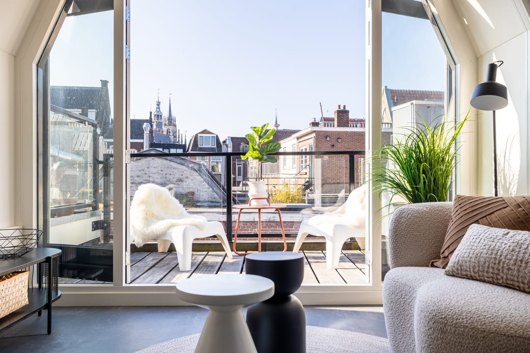 Photo 11 of Sint Anthoniestraat 15-B