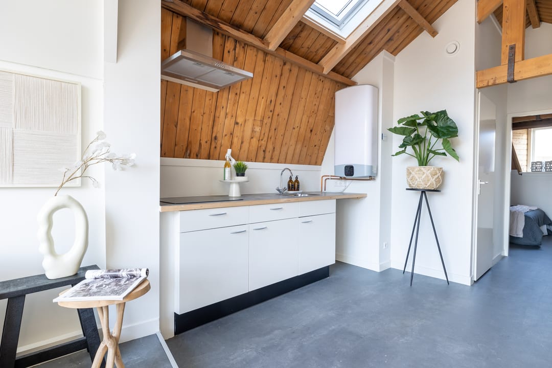 Photo 17 of Sint Anthoniestraat 15-B