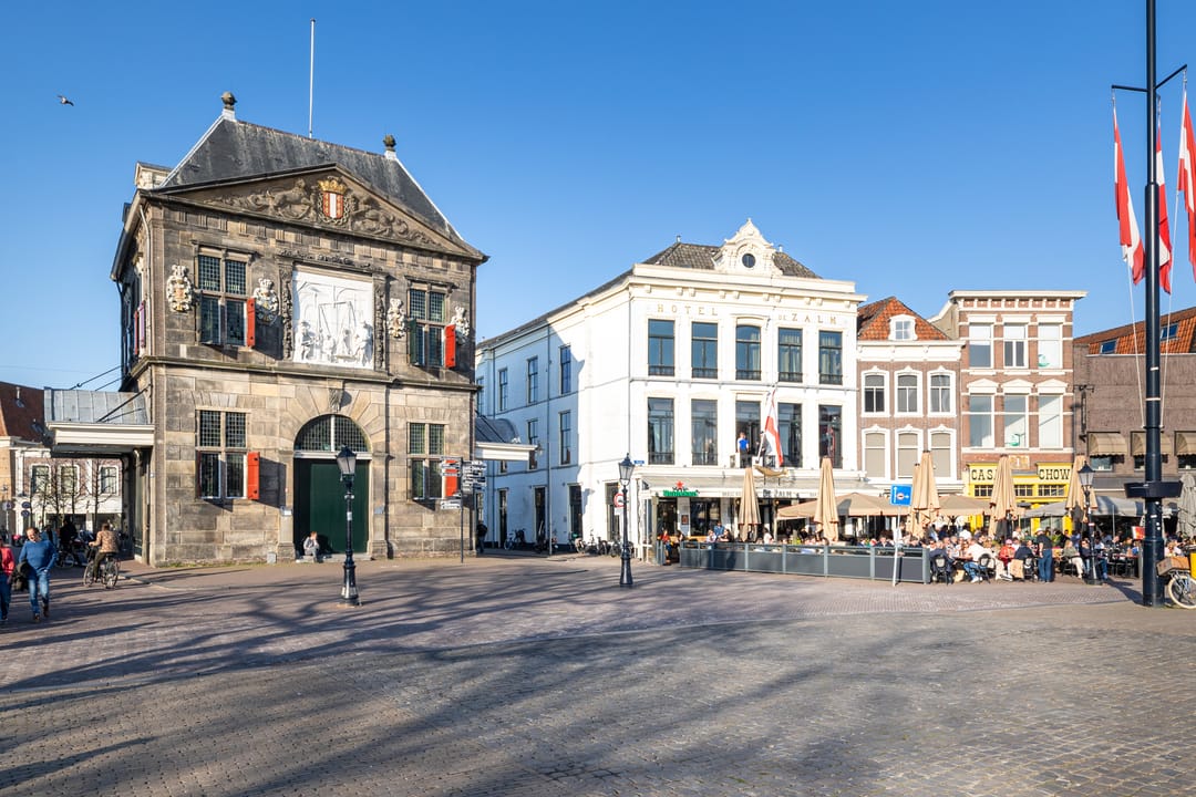 Photo 23 of Sint Anthoniestraat 15-B