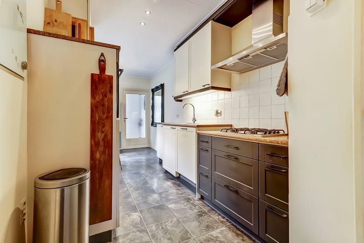 Foto 13 van Jan Th. Tooroplaan 122