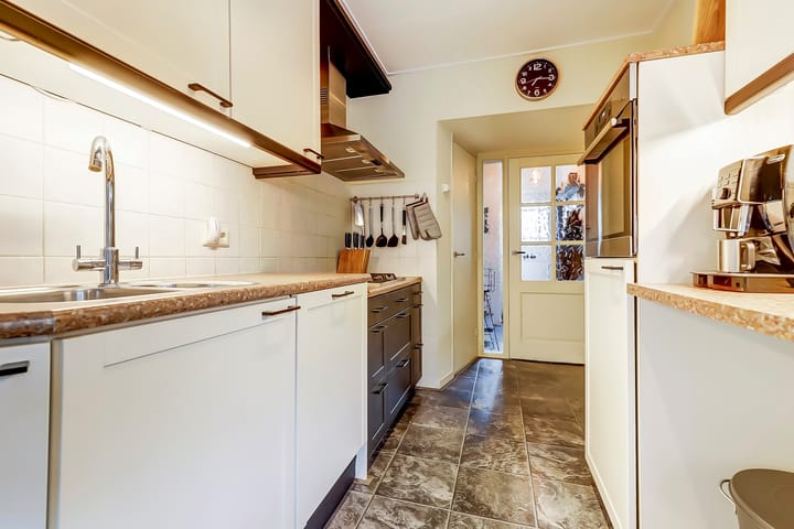 Foto 16 van Jan Th. Tooroplaan 122