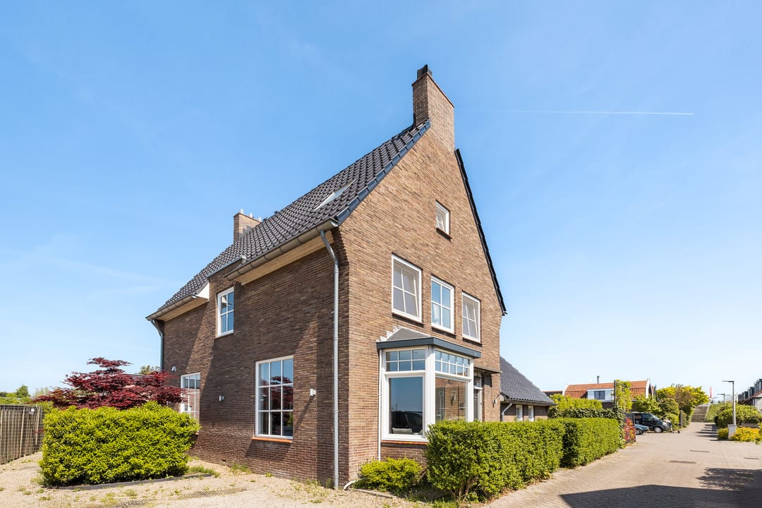 Foto 7 van Burgemeester van Akenwijk 6-A