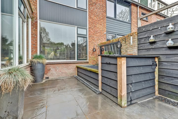 Foto 34 van Jan Th. Tooroplaan 122