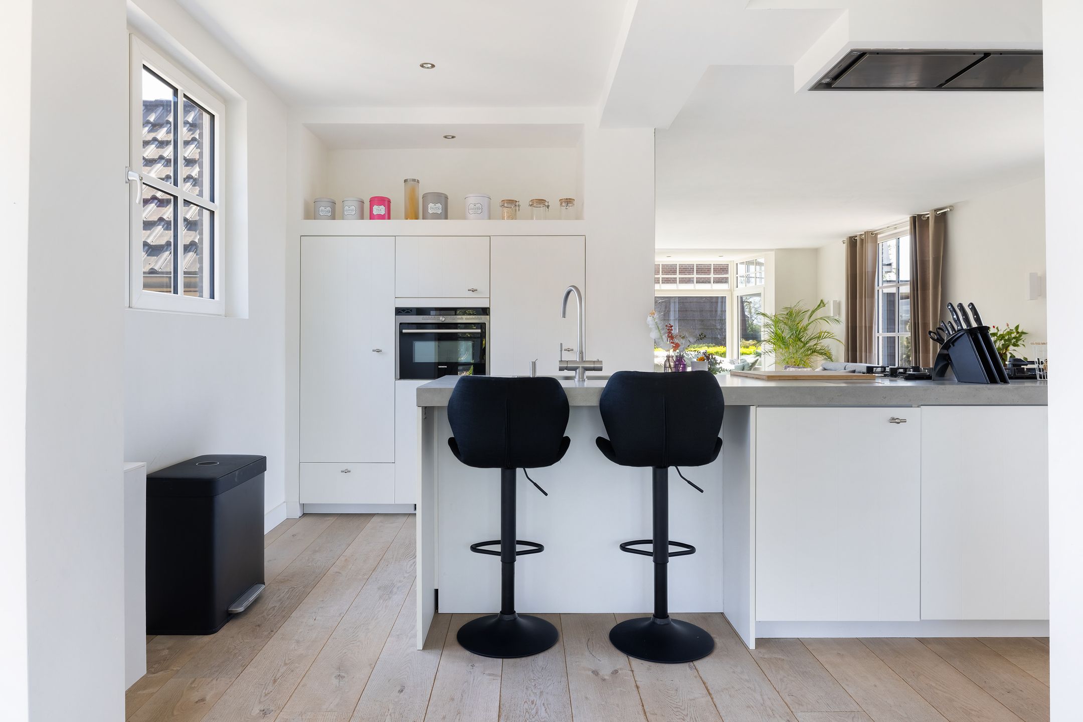 Foto 15 van Burgemeester van Akenwijk 6-A