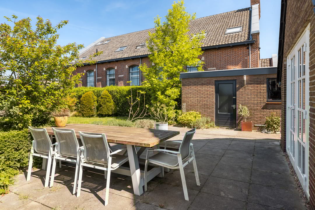 Foto 23 van Burgemeester van Akenwijk 6-A