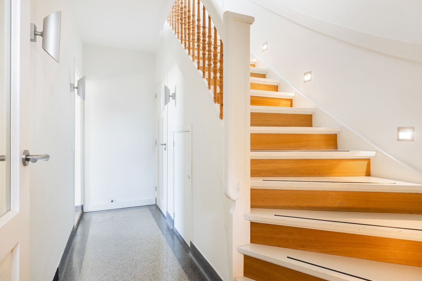 Foto 34 van Burgemeester van Akenwijk 6-A