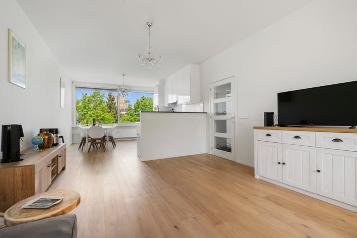 Foto 9 van Gijsbrecht van IJselsteinstraat 107