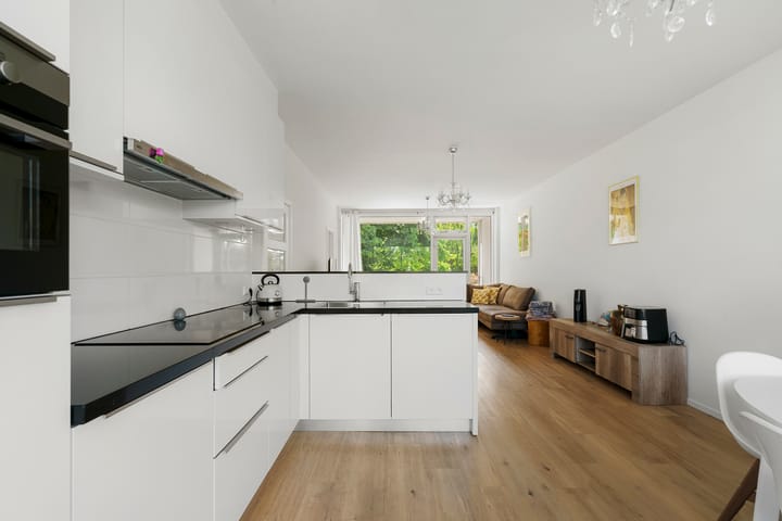 Foto 16 van Gijsbrecht van IJselsteinstraat 107