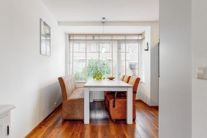 Foto 10 van Van Goghhof 52