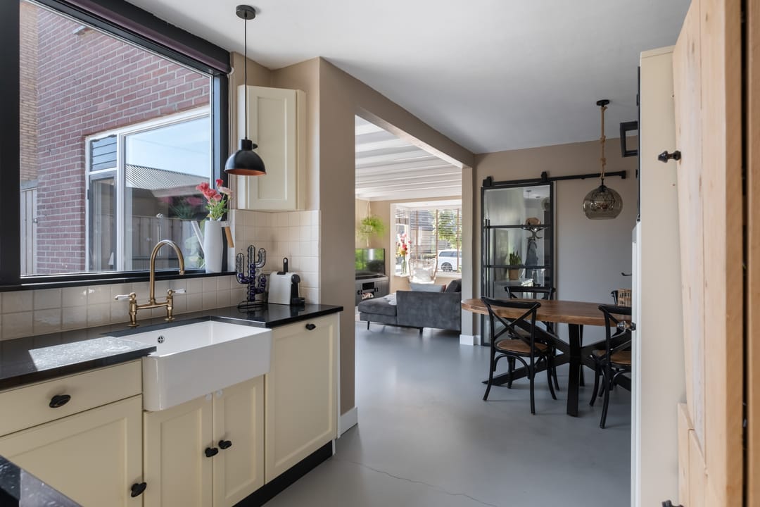 Foto 13 van Schras 32