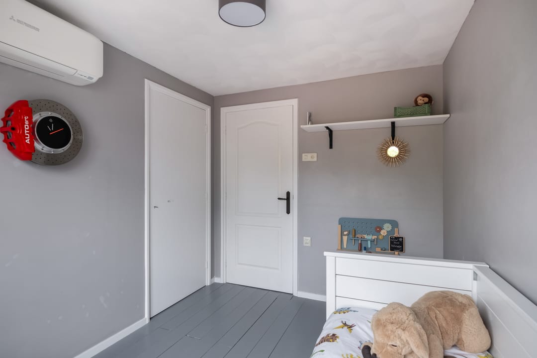 Foto 23 van Schras 32