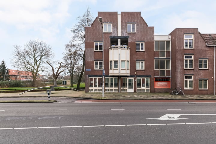 Parkstraat 22, Sneek