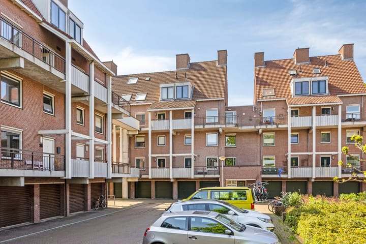 Waltoren 52