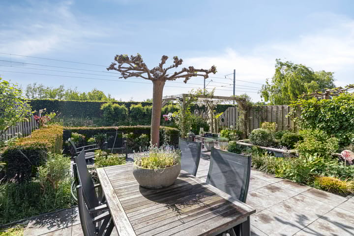 Foto 25 van Kruiskamplaan 161