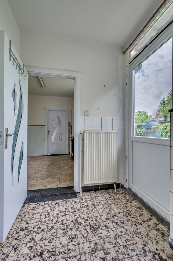 Photo 9 of Hoofdstraat 42