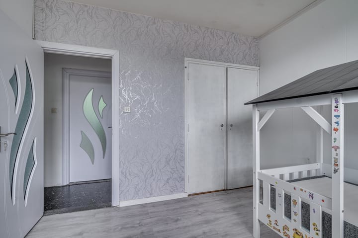 Photo 16 of Hoofdstraat 42