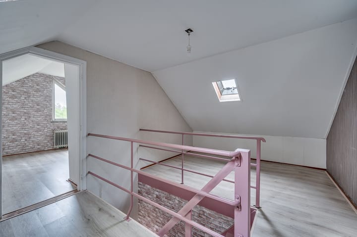 Photo 21 of Hoofdstraat 42