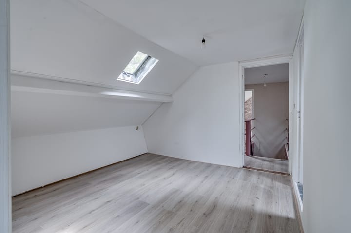 Photo 24 of Hoofdstraat 42