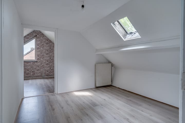 Photo 25 of Hoofdstraat 42