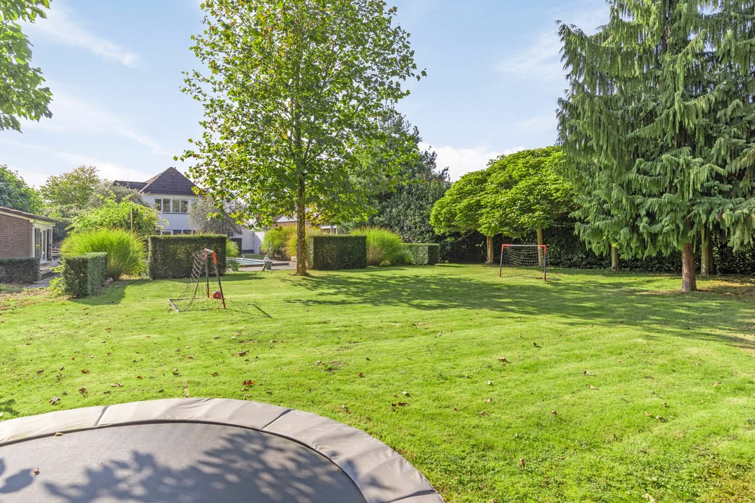 Foto 43 van Linde 16