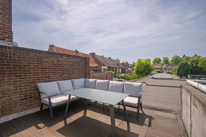 Foto 8 van Raadhuisstraat 6