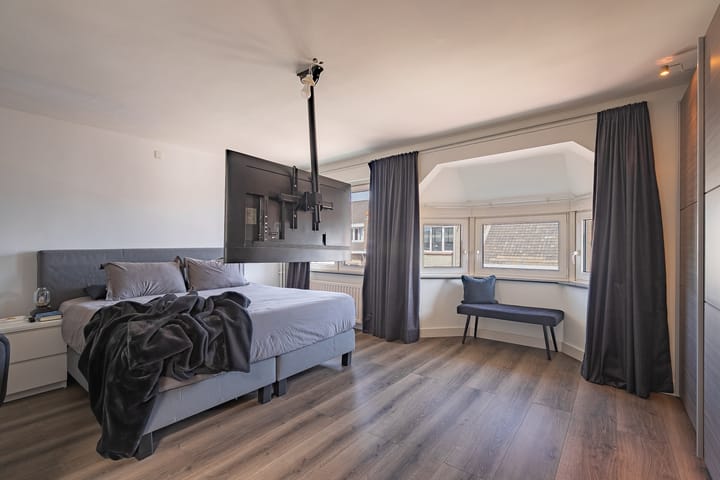 Foto 14 van Raadhuisstraat 6