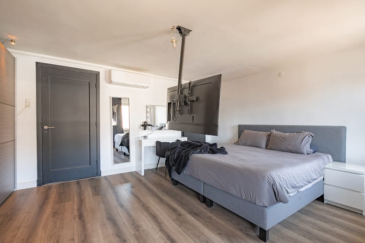 Foto 15 van Raadhuisstraat 6